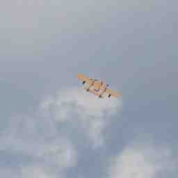 The Sea Duck pitching up, gicing a view of it's top