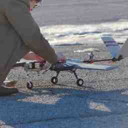 Getting Starling ready for takeoff